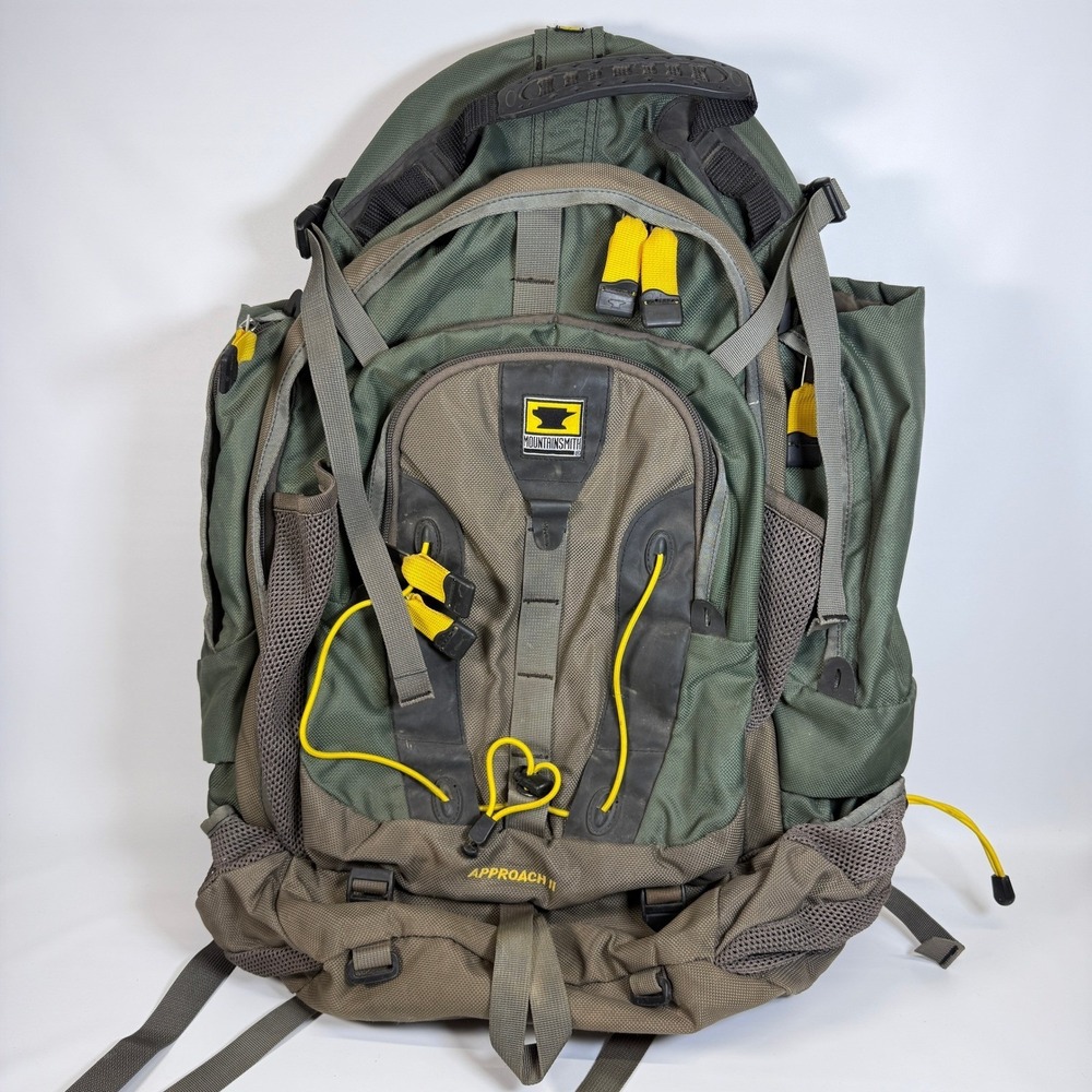 Mountainsmith Approach II Backpack Green Brown Internal Frame Hiking Daypack